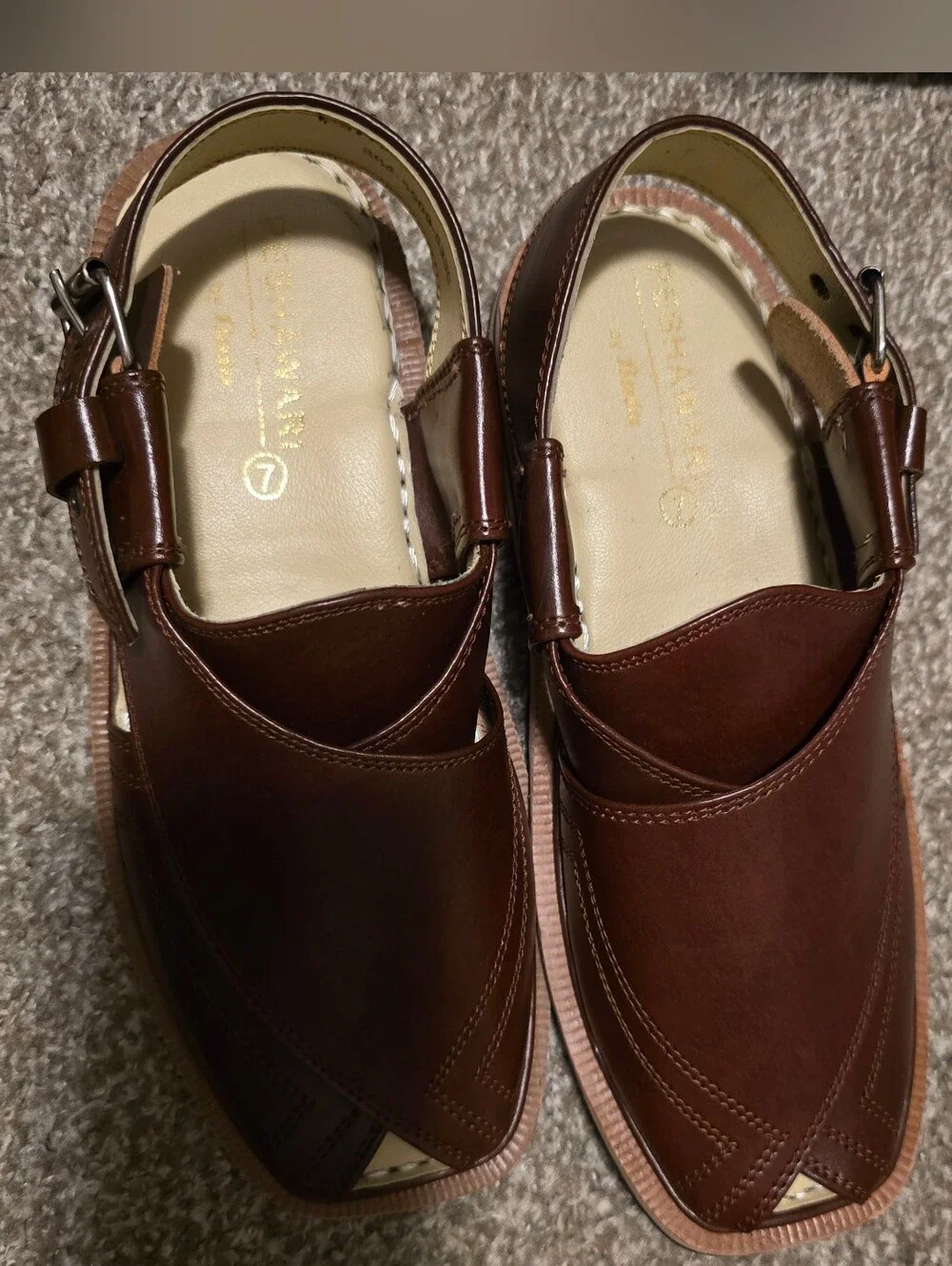 Bata classic peshawari
